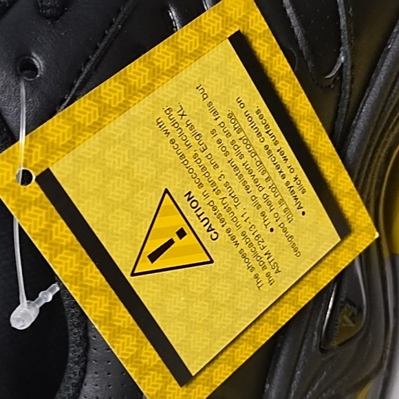 Fila Memory Workshift Ultra Slip Resistant Black Sneakers - Picture 8 of 16